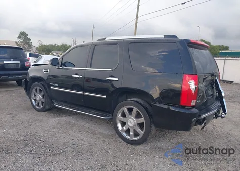 2010 Cadillac Escalade Luxury from USA, damaged, VIN 1GYUCBEF4AR114804